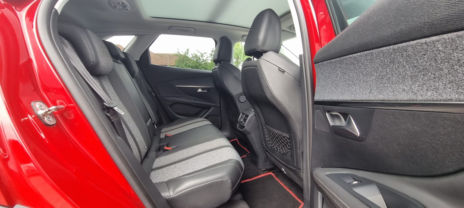 PEUGEOT 3008, 1.5 HDI, 130 CP, AN 2017, EURO 6         RATE-LIVRARE-GARANTIE
