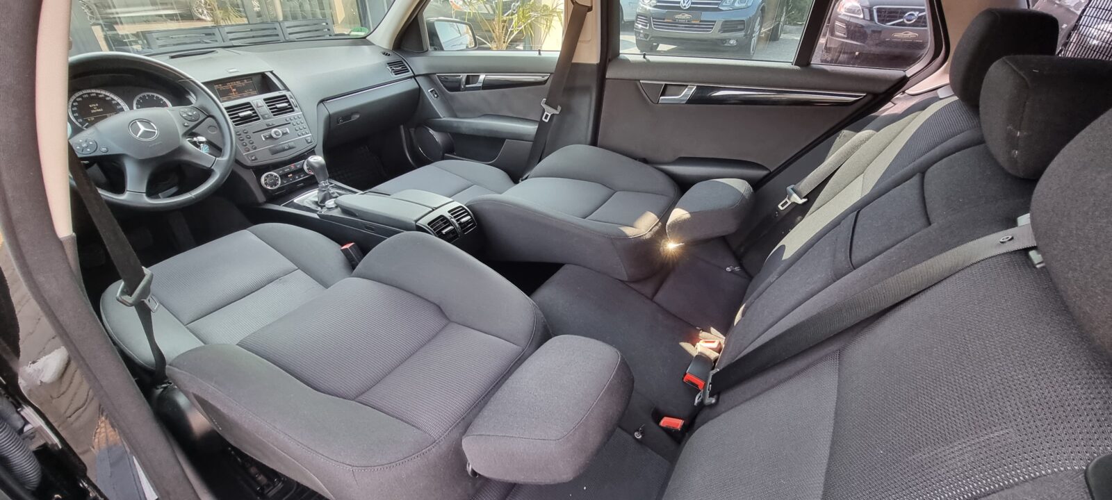 MERCEDES C180 KOMPRESSOR, 1.6 BENZINA, 156 CP, AN 2009    REVIZIE EFECTUATA (DISTRIBUTIE+ ULEI SI FILTRE)       RATE-LIVRARE-GARANTIE