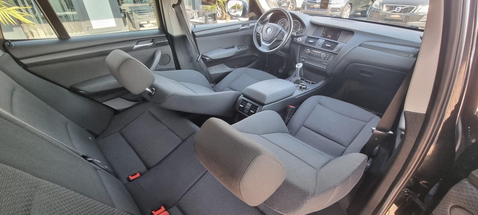 BMW X3 X-DRIVE, 2.0 DIESEL, 177 CP, AN 2011, EURO 5  REVIZIE EFECTUATA(DISTRIBUTIE + ULEI SI FILTRE)    RATE-LIVRARE-GARANTIE