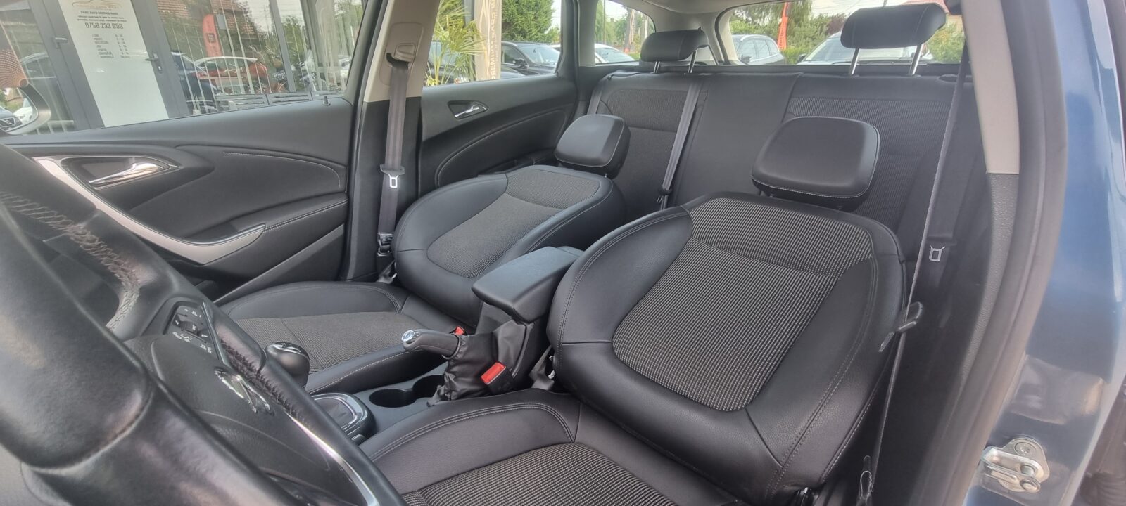 OPEL ASTRA J, 1.6 CDTI, 110 CP, AN 2014, EURO 6         RATE-LIVRARE-GARANTIE