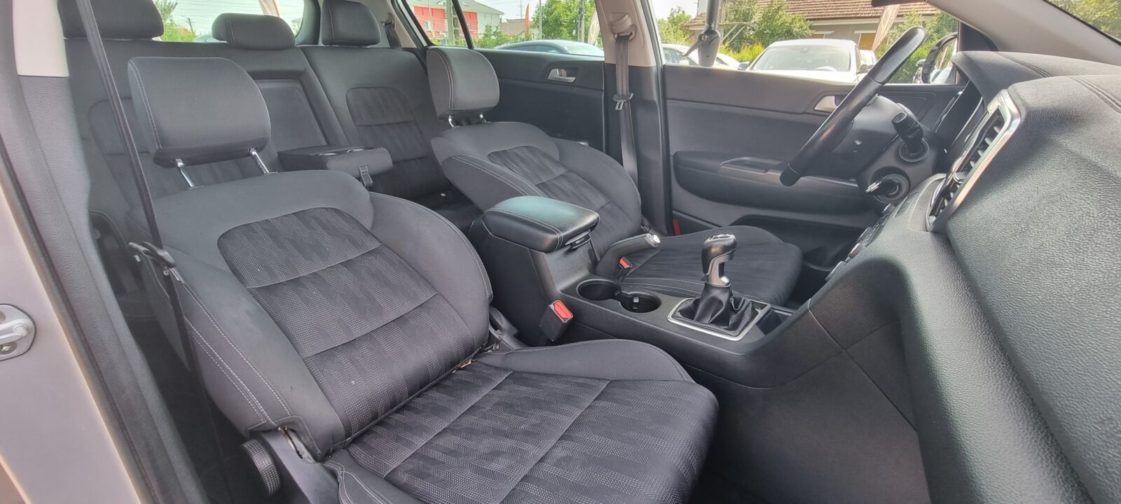 KIA SPORTAGE, 1.7 CRDI, 115 CP, AN 2016, EURO 6         RATE-LIVRARE-GARANTIE