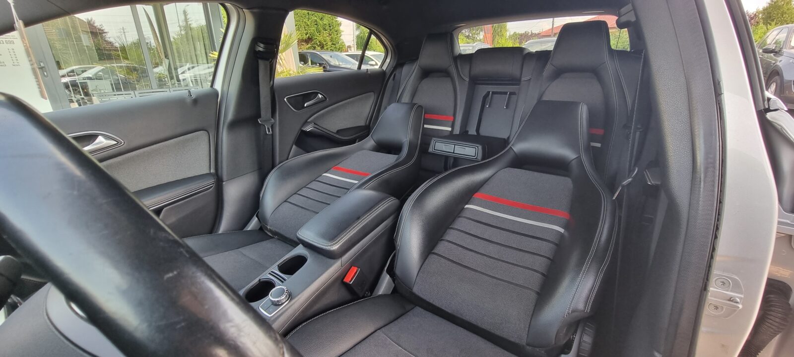 MERCEDES A 180, 1.6 BENZINA, 122 CP, AN 2013, EURO 5       RATE-LIVRARE-GARANTIE