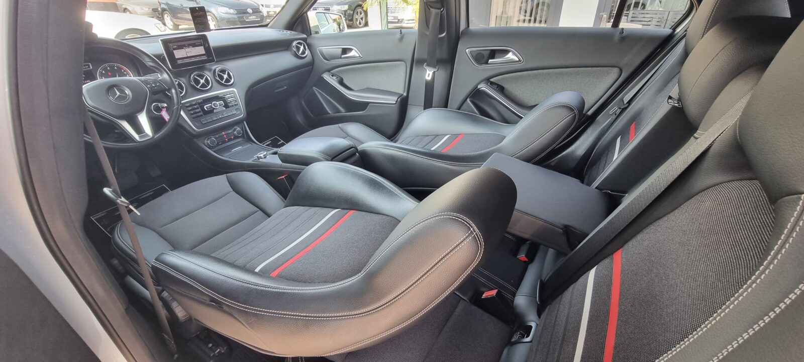 MERCEDES A 180, 1.6 BENZINA, 122 CP, AN 2013, EURO 5       RATE-LIVRARE-GARANTIE
