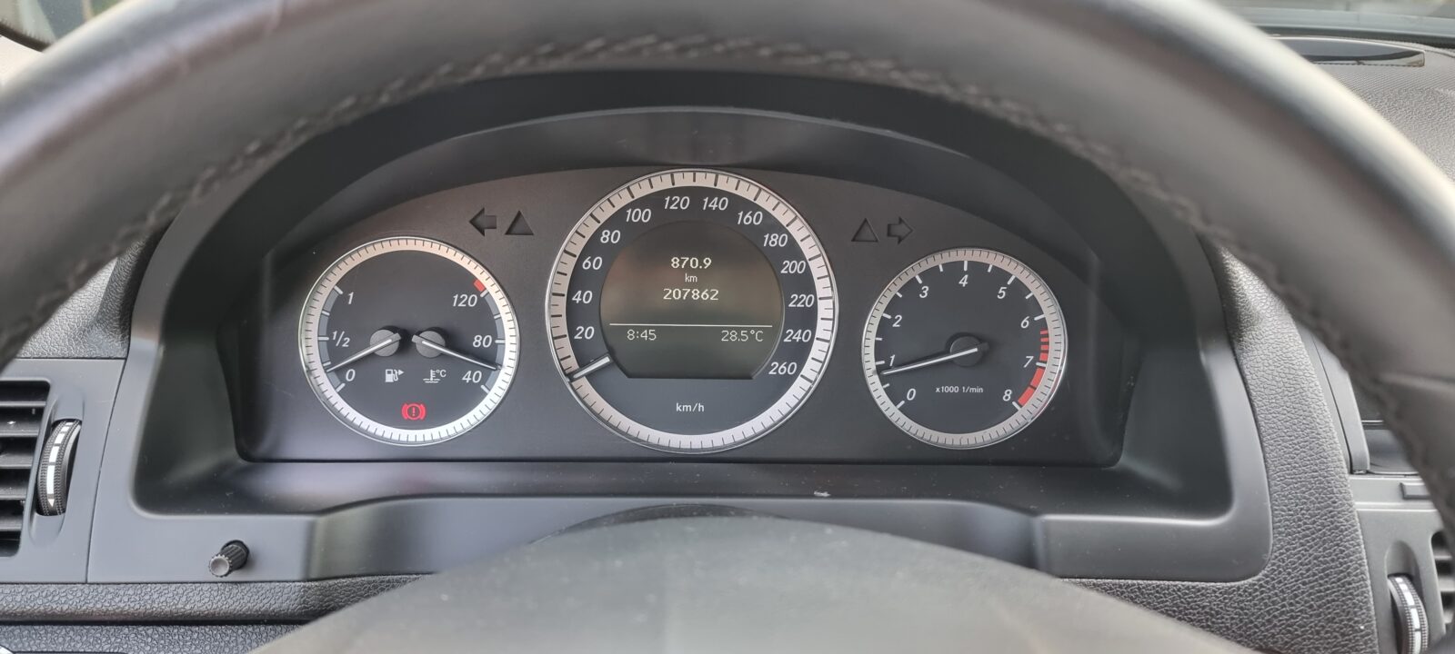 MERCEDES C180 KOMPRESSOR, 1.6 BENZINA, 156 CP, AN 2009    REVIZIE EFECTUATA (DISTRIBUTIE+ ULEI SI FILTRE)       RATE-LIVRARE-GARANTIE