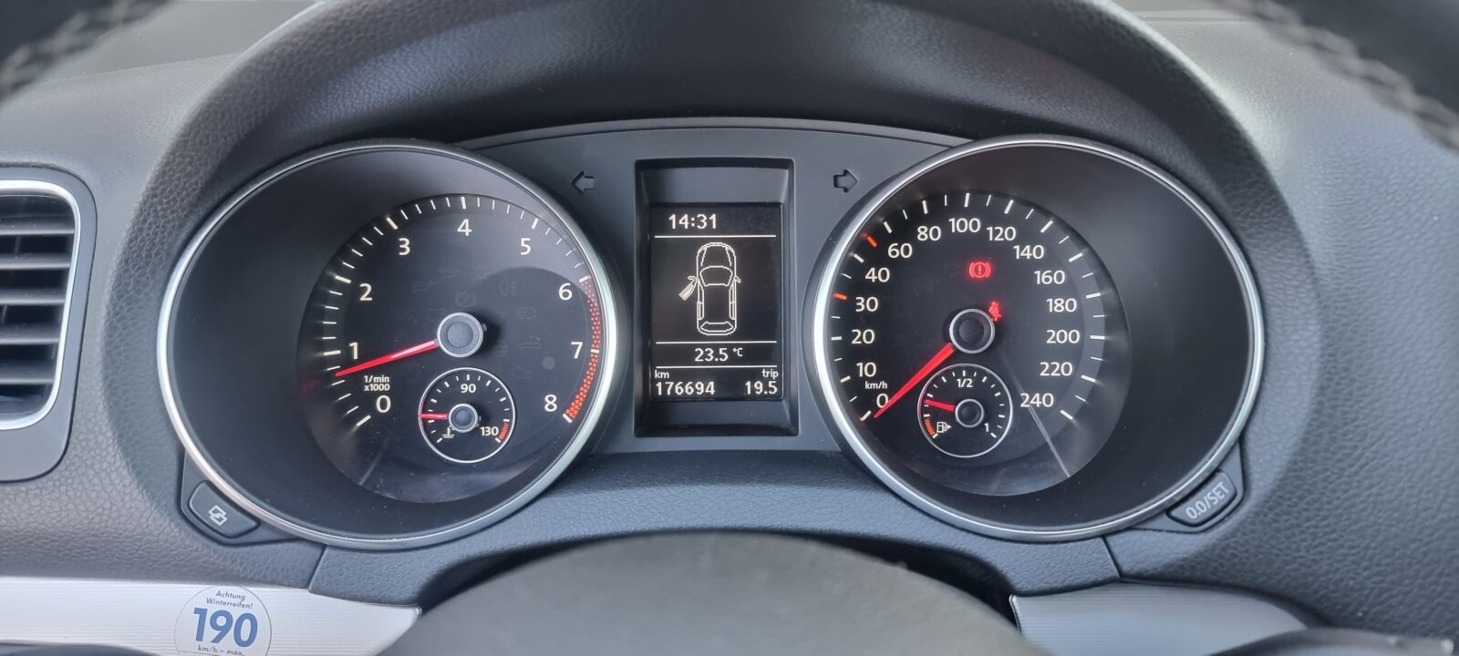 VW GOLF VI, 1.4 TSI, 122 CP, AN 2011, EURO 5    REVIZIE EFECTUATA (DISTRIBUTIE + ULEI SI FILTRE)    RATE-LIVRARE-GARANTIE