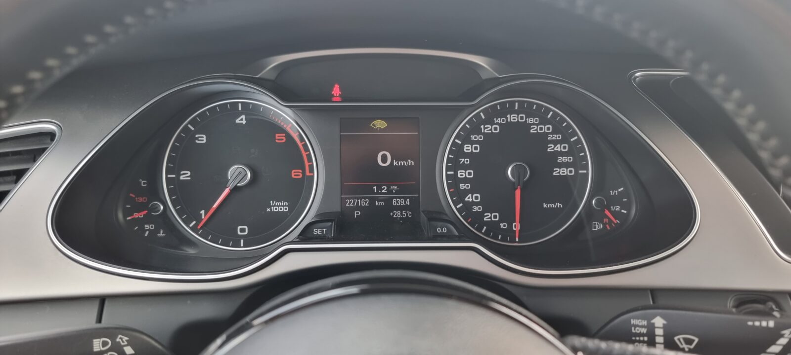 AUDI A4 S-LINE QUATTRO, 2.0 TDI, 177 CP, AN 2014, EURO 5       RATE-LIVRARE-GARANTIE
