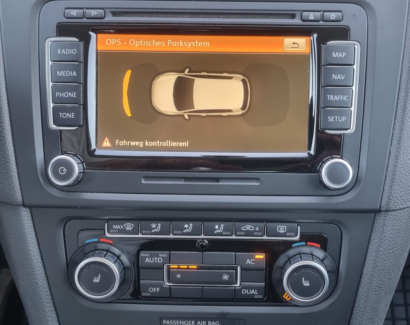 VW GOLF VI, 1.4 TSI, 122 CP, AN 2011, EURO 5    REVIZIE EFECTUATA (DISTRIBUTIE + ULEI SI FILTRE)    RATE-LIVRARE-GARANTIE