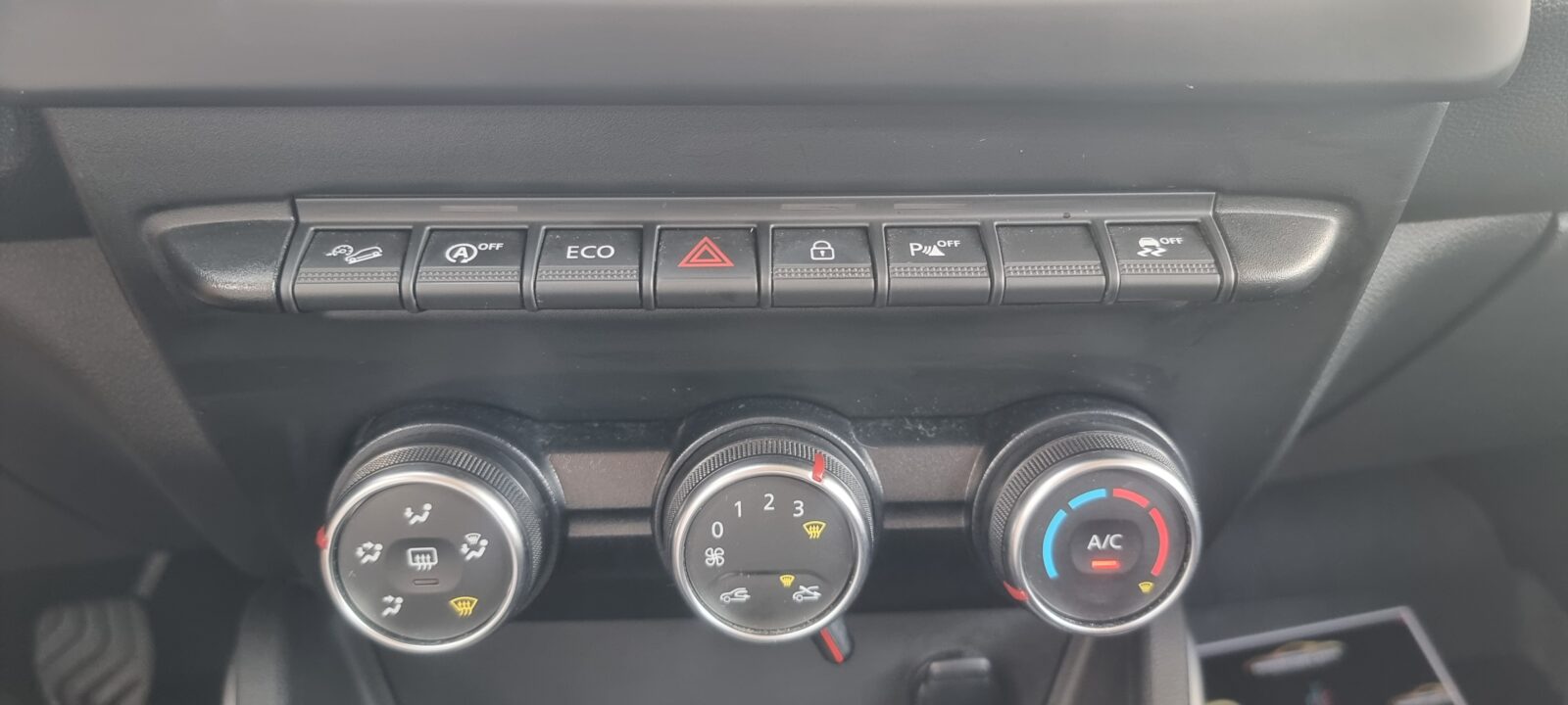DACIA DUSTER 4X4, 1.2 BENZINA, 125 CP, AN 2018, EURO 6    RATE-LIVRARE-GARANTIE