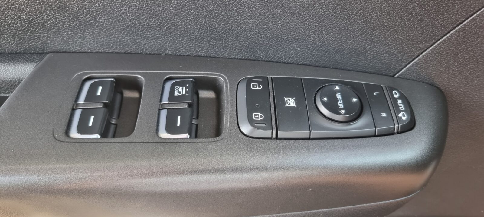 KIA SPORTAGE, 1.7 CRDI, 115 CP, AN 2016, EURO 6         RATE-LIVRARE-GARANTIE
