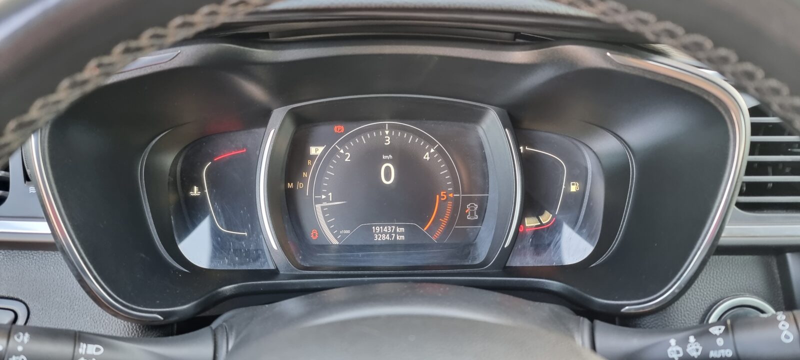 RENAULT KADJAR, 1.5 DIESEL, 110 CP, AN 2016, EURO 6       RATE-LIVRARE-GARANTIE