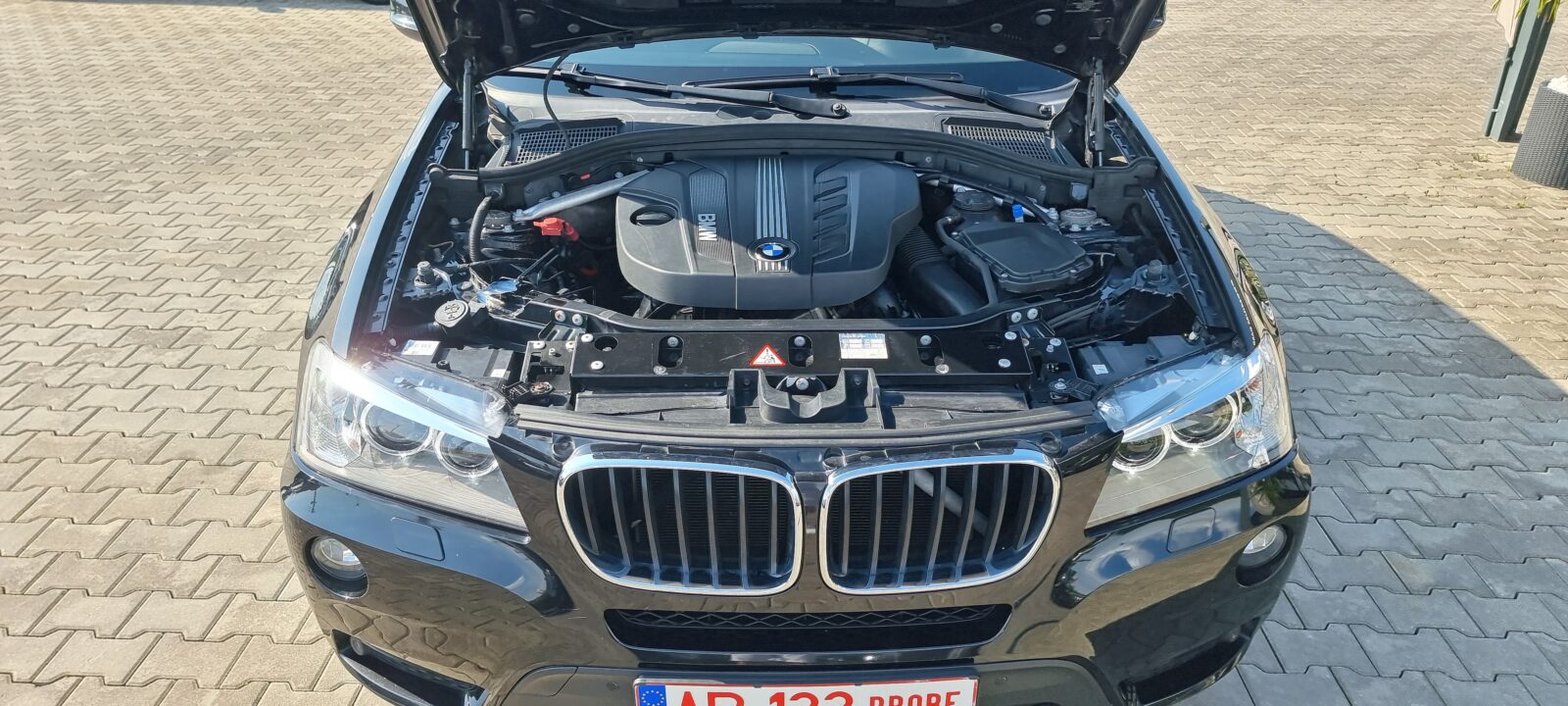 BMW X3 X-DRIVE, 2.0 DIESEL, 177 CP, AN 2011, EURO 5  REVIZIE EFECTUATA(DISTRIBUTIE + ULEI SI FILTRE)    RATE-LIVRARE-GARANTIE