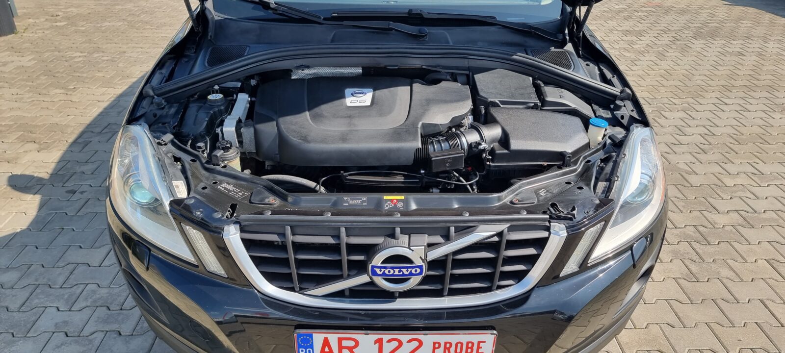 VOLVO XC-60 4X4, 2.4 DIESEL, 205 CP, AN 2009          RATE-LIVRARE-GARANTIE