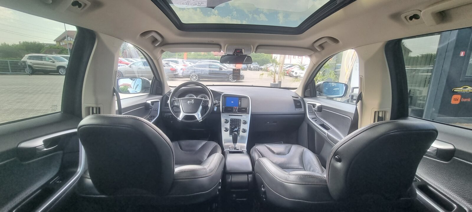 VOLVO XC-60 4X4, 2.4 DIESEL, 163 CP, AN 2011, EURO 5       RATE-LIVRARE-GARANTIE