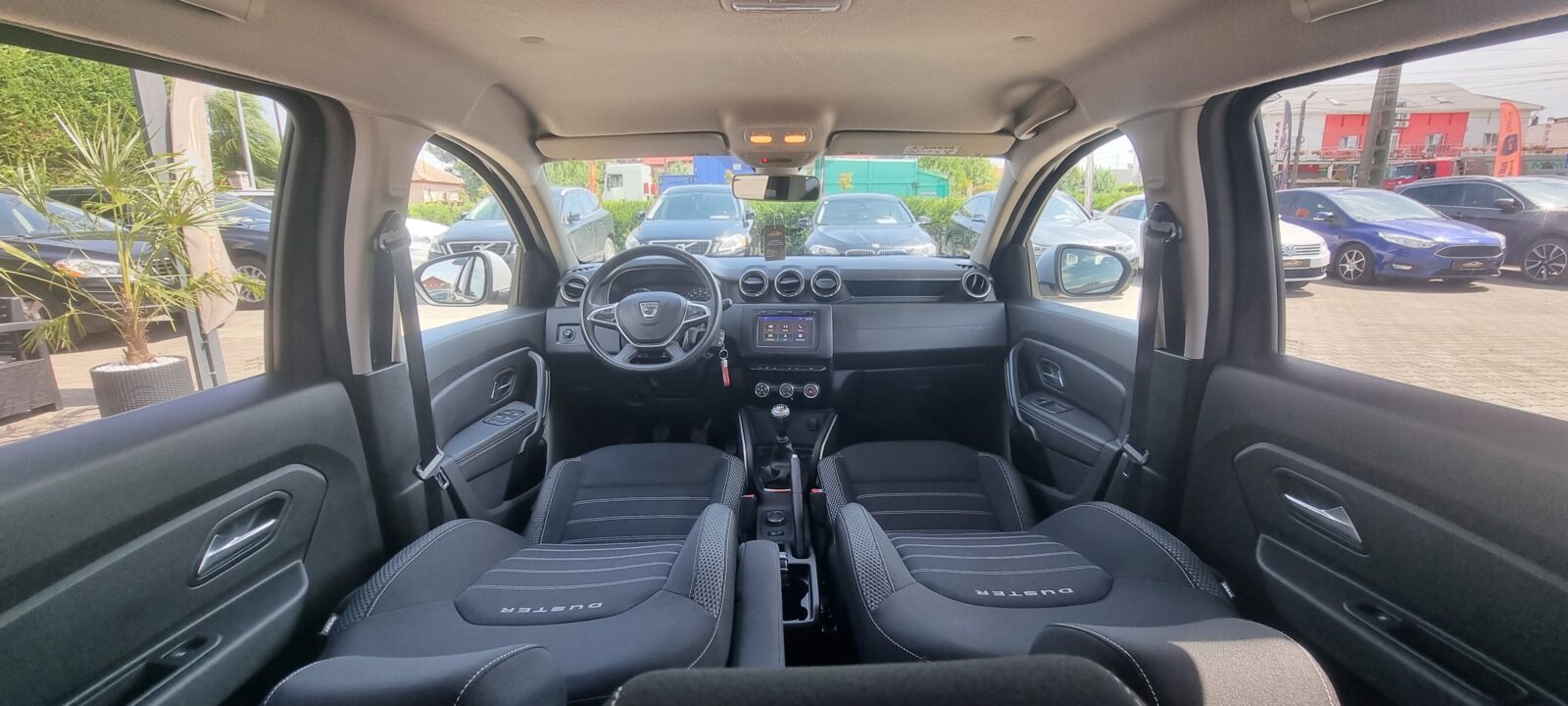DACIA DUSTER 4X4, 1.2 BENZINA, 125 CP, AN 2018, EURO 6    RATE-LIVRARE-GARANTIE