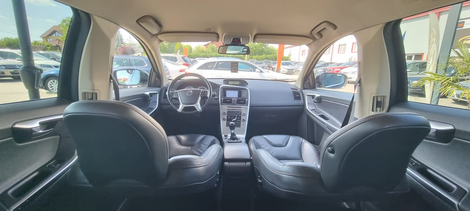 VOLVO XC-60 4X4, 2.4 DIESEL, 205 CP, AN 2009          RATE-LIVRARE-GARANTIE