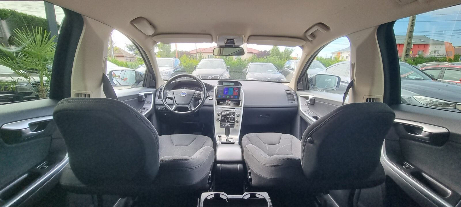 VOLVO XC-60 4X4, 2.4 DIESEL, 163 CP, AN 2010, EURO 5        RATE-LIVRARE-GARANTIE