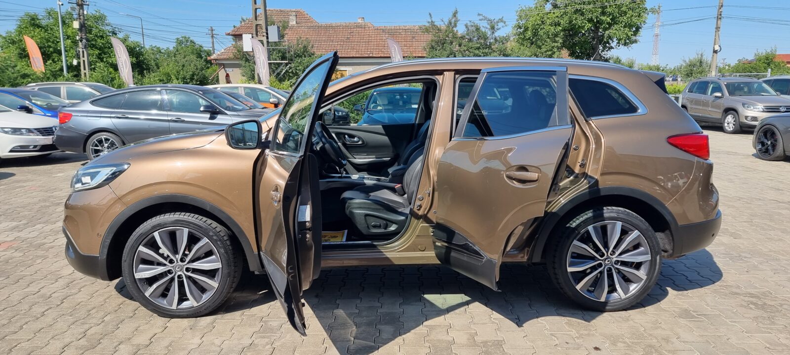 RENAULT KADJAR, 1.5 DIESEL, 110 CP, AN 2016, EURO 6       RATE-LIVRARE-GARANTIE