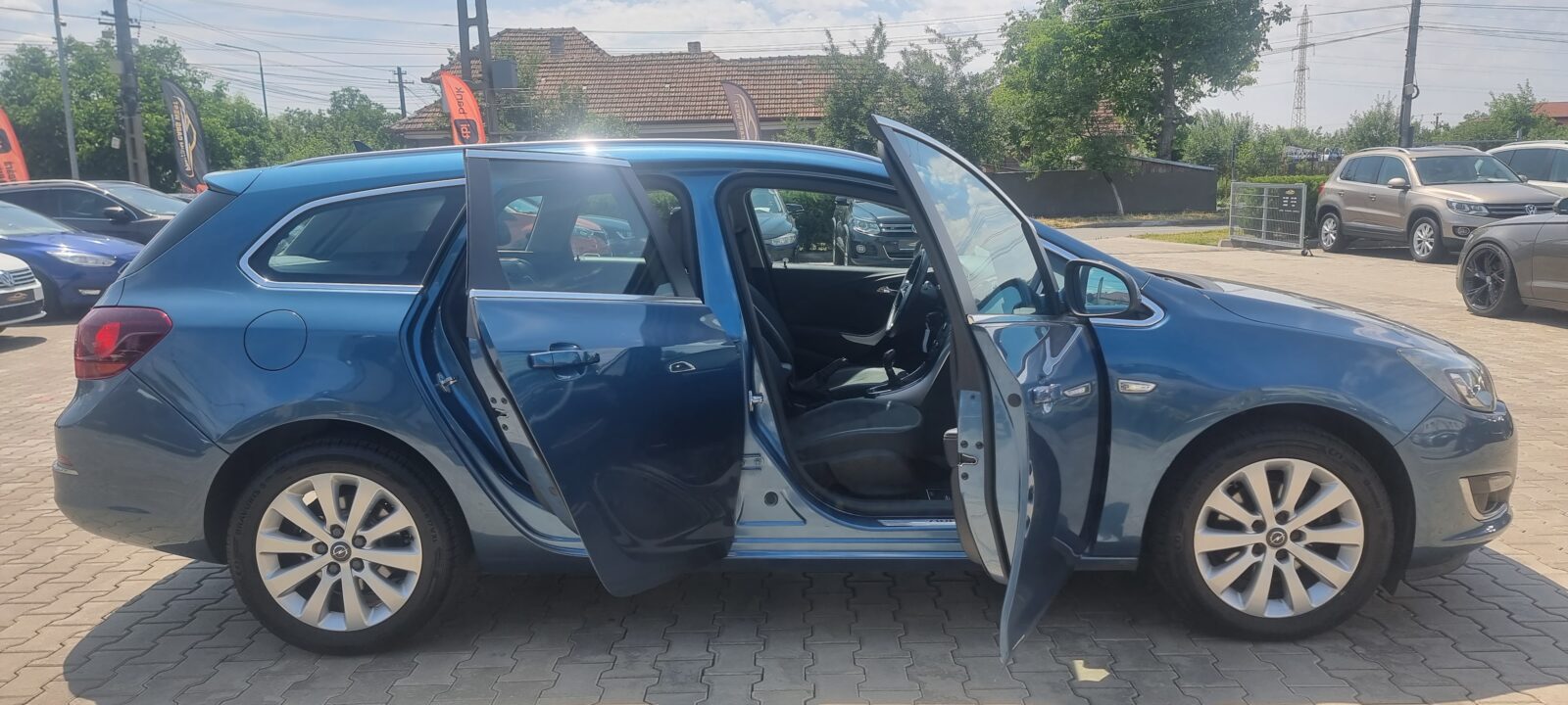 OPEL ASTRA J, 1.6 CDTI, 110 CP, AN 2014, EURO 6         RATE-LIVRARE-GARANTIE