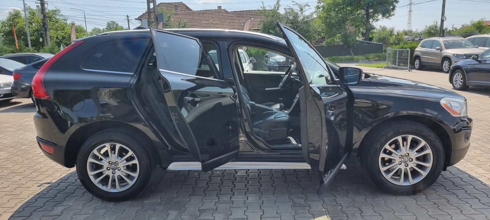 VOLVO XC-60 4X4, 2.4 DIESEL, 205 CP, AN 2009          RATE-LIVRARE-GARANTIE