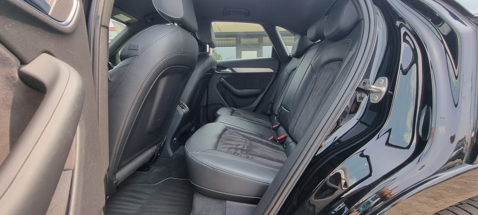 AUDI Q3 QUATTRO S-LINE, 2.0 TDI, 177 CP, AN 2013, EURO 5        RATE-LIVRARE-GARANTIE