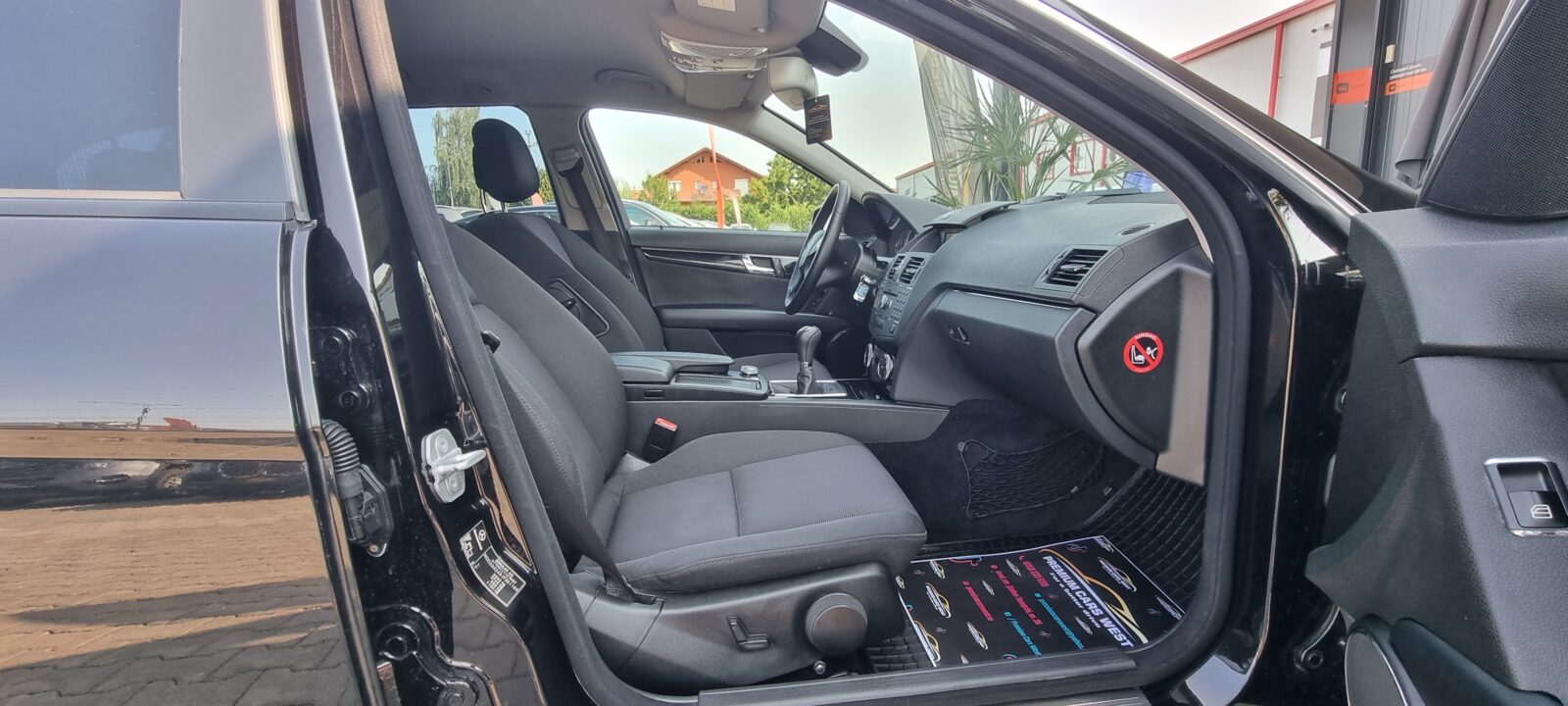 MERCEDES C180 KOMPRESSOR, 1.6 BENZINA, 156 CP, AN 2009    REVIZIE EFECTUATA (DISTRIBUTIE+ ULEI SI FILTRE)       RATE-LIVRARE-GARANTIE