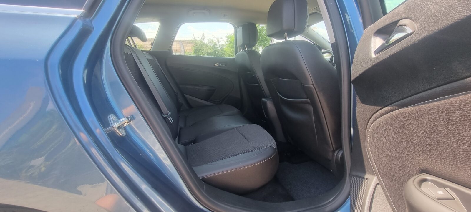 OPEL ASTRA J, 1.6 CDTI, 110 CP, AN 2014, EURO 6         RATE-LIVRARE-GARANTIE