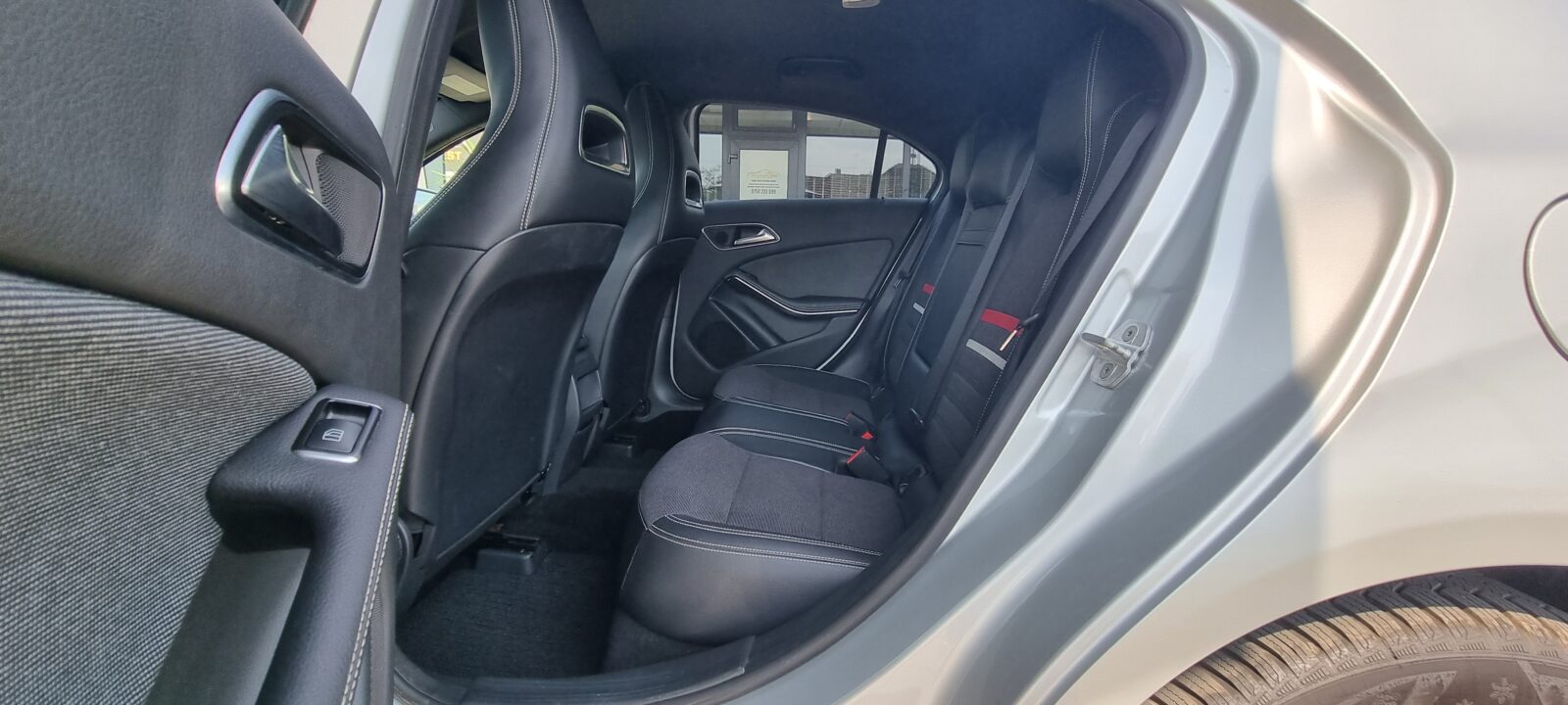 MERCEDES A 180, 1.6 BENZINA, 122 CP, AN 2013, EURO 5       RATE-LIVRARE-GARANTIE