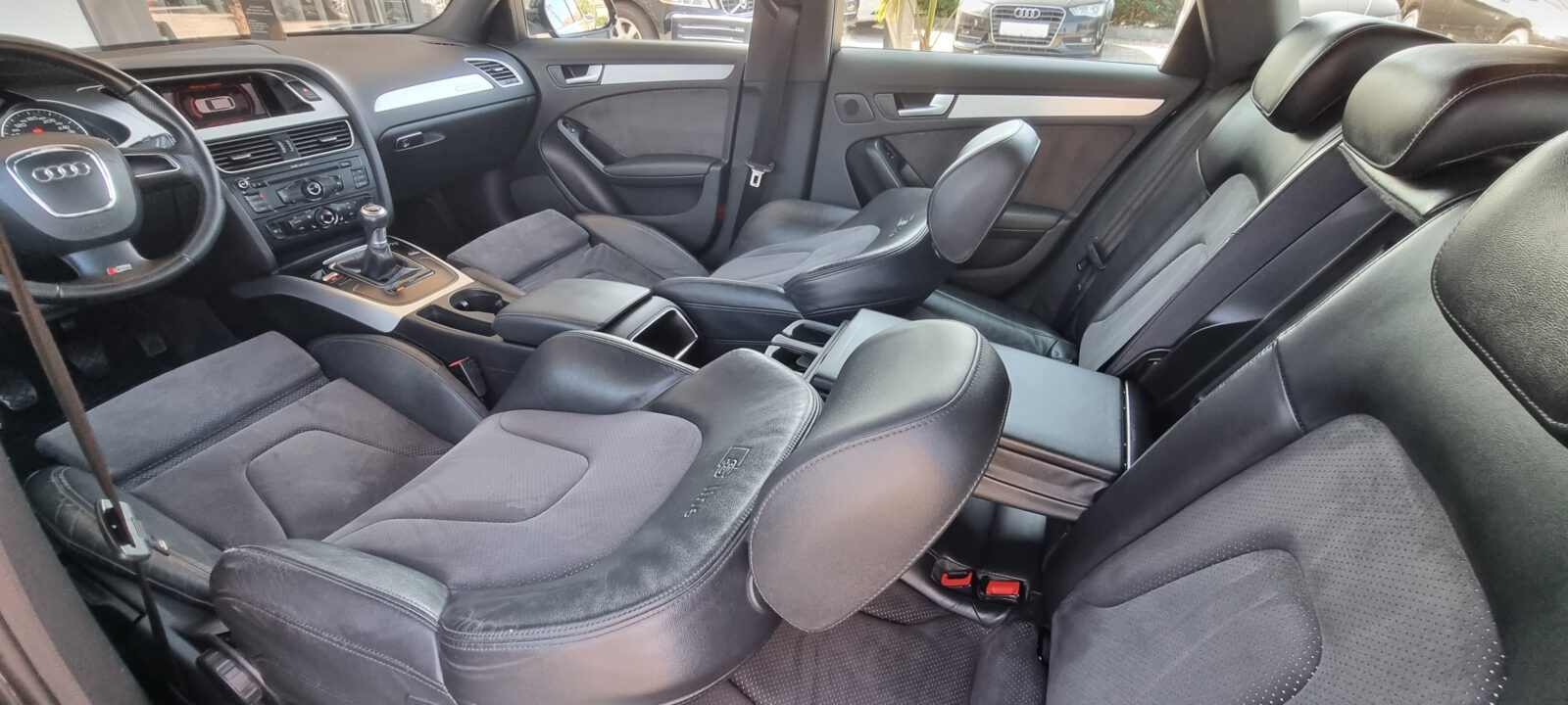 AUDI A4 AVANT QUATTRO S-LINE, 2.0 TDI, 143 CP, AN 2011, EURO 5    RATE-LIVRARE-GARANTIE