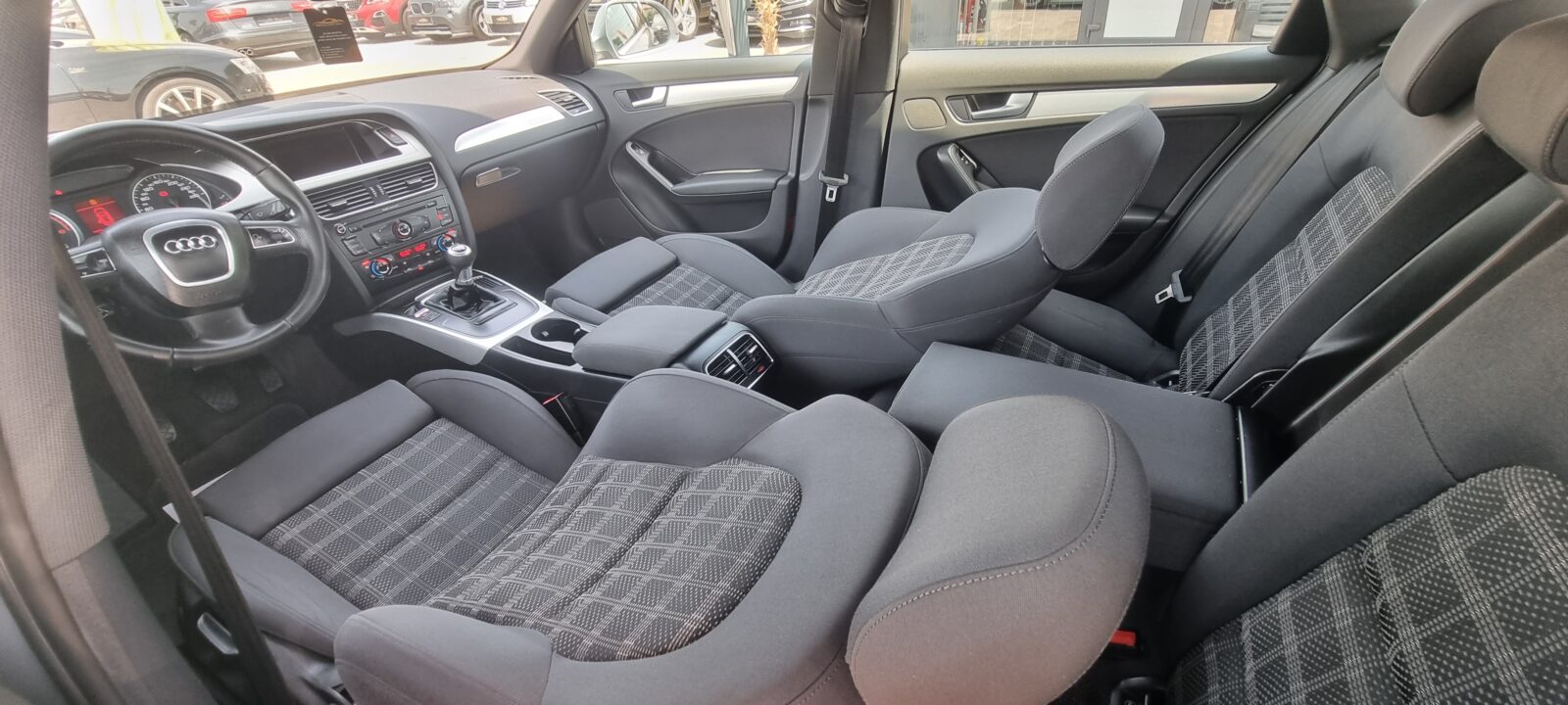 AUDI A4 QUATTRO, 2.0 TDI, 143 CP, AN 2009, EURO 5      RATE-LIVRARE-GARANTIE
