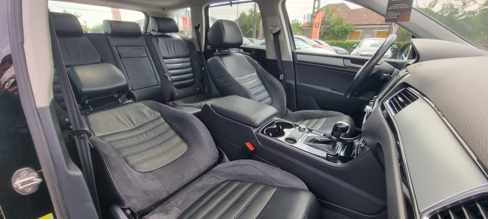 VW TOUAREG, 3.0 TDI, 205 CP, AN 2012, EURO 5     RATE-LIVRARE-GARANTIE