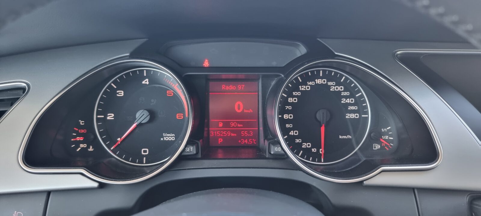 AUDI A5, 2.0 TDI, 143 CP, AN 2010, EURO 5    REVIZIE EFECTUATA ( DISTRIBUTIE )     RATE-LIVRARE-GARANTIE