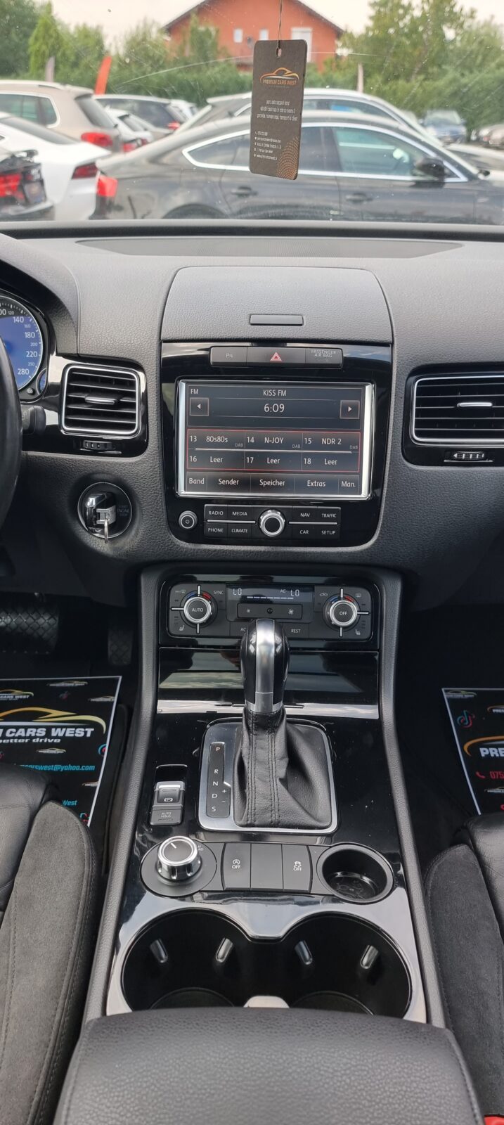 VW TOUAREG, 3.0 TDI, 205 CP, AN 2012, EURO 5     RATE-LIVRARE-GARANTIE