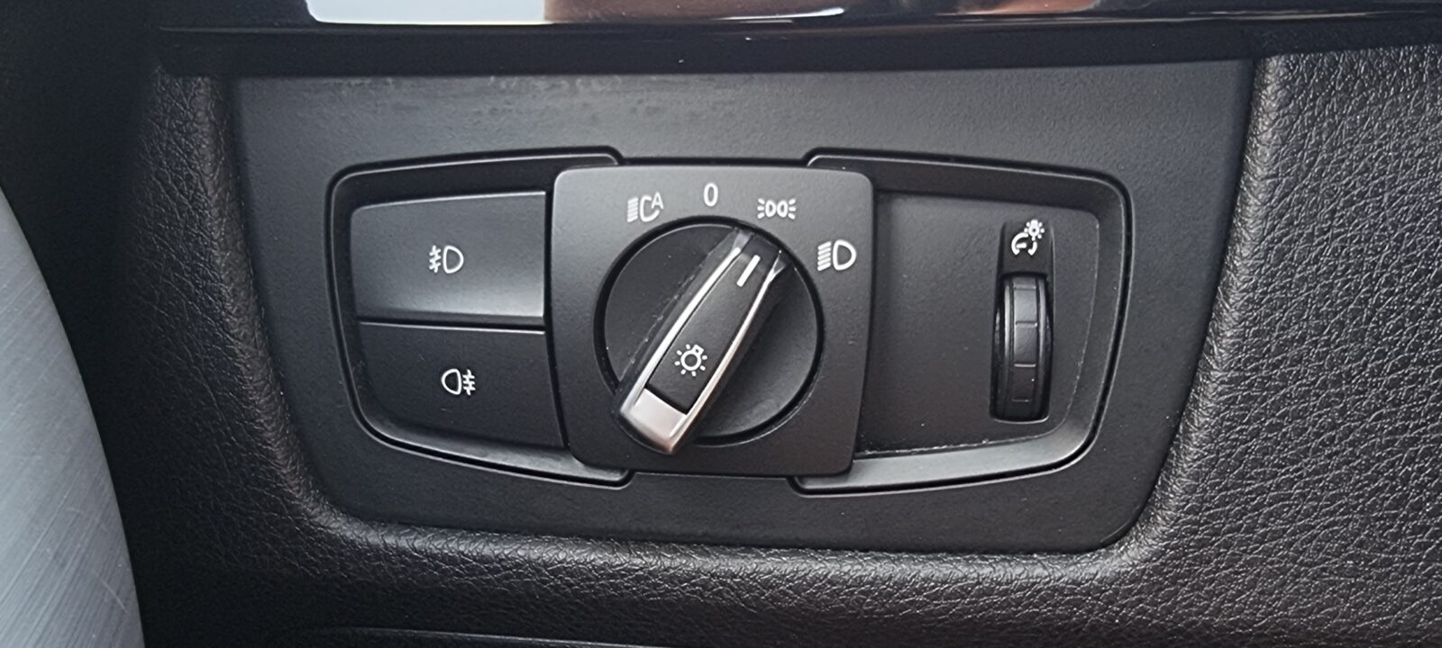 BMW SERIA 3 F30 M-PAKET, STAGE 1, 2.0 DIESEL, 184 CP, AN 2013, EURO 5   RATE-LIVRARE-GARANTIE