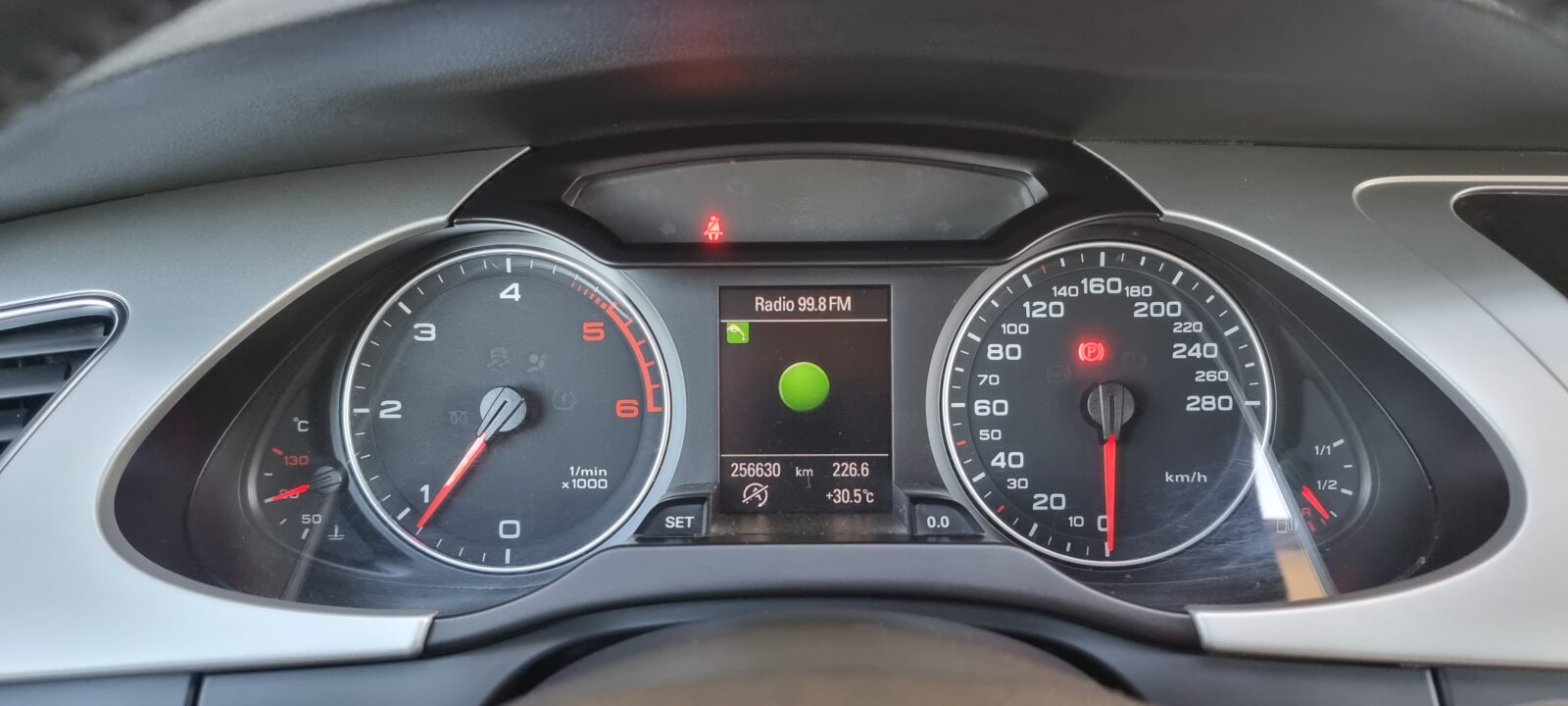 AUDI A4 AVANT QUATTRO S-LINE, 2.0 TDI, 143 CP, AN 2011, EURO 5    RATE-LIVRARE-GARANTIE