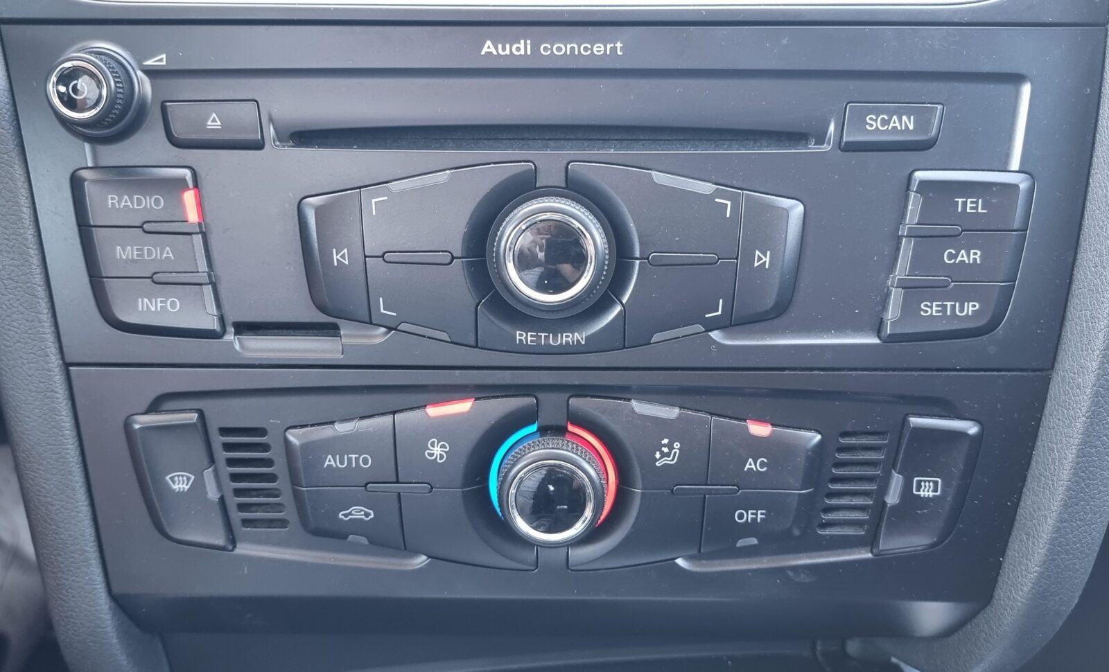 AUDI A5, 2.0 TDI, 143 CP, AN 2010, EURO 5    REVIZIE EFECTUATA ( DISTRIBUTIE )     RATE-LIVRARE-GARANTIE