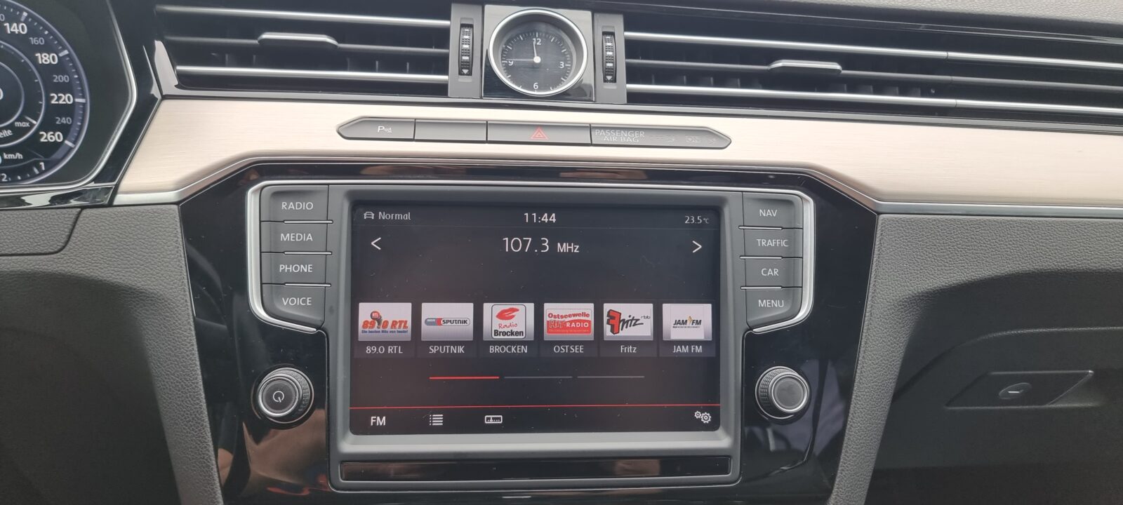 VW PASSAT 4 MOTION, 2.0 TDI, 240 CP, AN 2016, EURO 6    REVIZIE EFECTUATA ( DISTRIBUTIE + ULEI SI FILTRE )    RATE-LIVRARE-GARANTIE