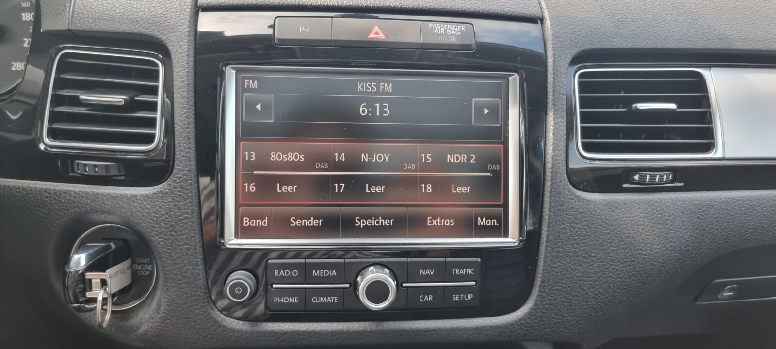 VW TOUAREG, 3.0 TDI, 205 CP, AN 2012, EURO 5     RATE-LIVRARE-GARANTIE