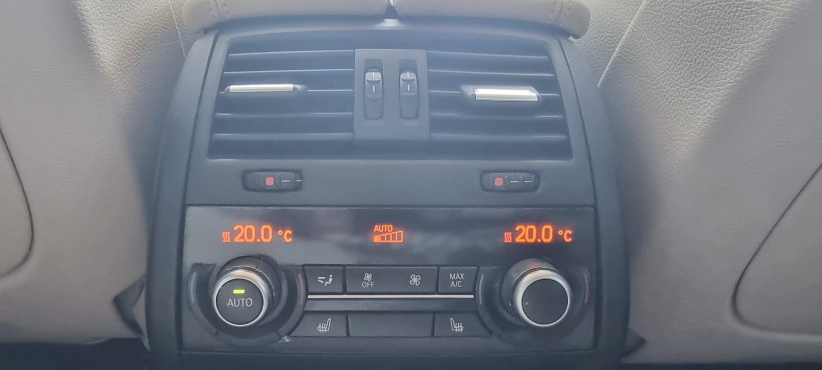 BMW 520D F10 X-DRIVE, 2.0 DIESEL, 184 CP, AN 2014, EURO 6       REVIZIE EFECTUATA ( DISTRIBUTIE + ULEI SI FILTRE )     RATE-LIVRARE-GARANTIE
