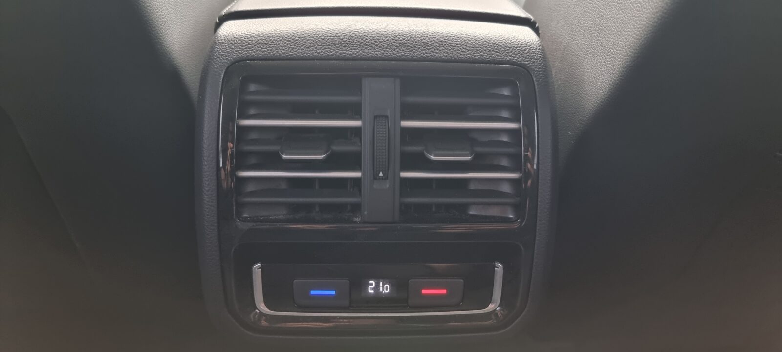 VW PASSAT 4 MOTION, 2.0 TDI, 240 CP, AN 2016, EURO 6    REVIZIE EFECTUATA ( DISTRIBUTIE + ULEI SI FILTRE )    RATE-LIVRARE-GARANTIE