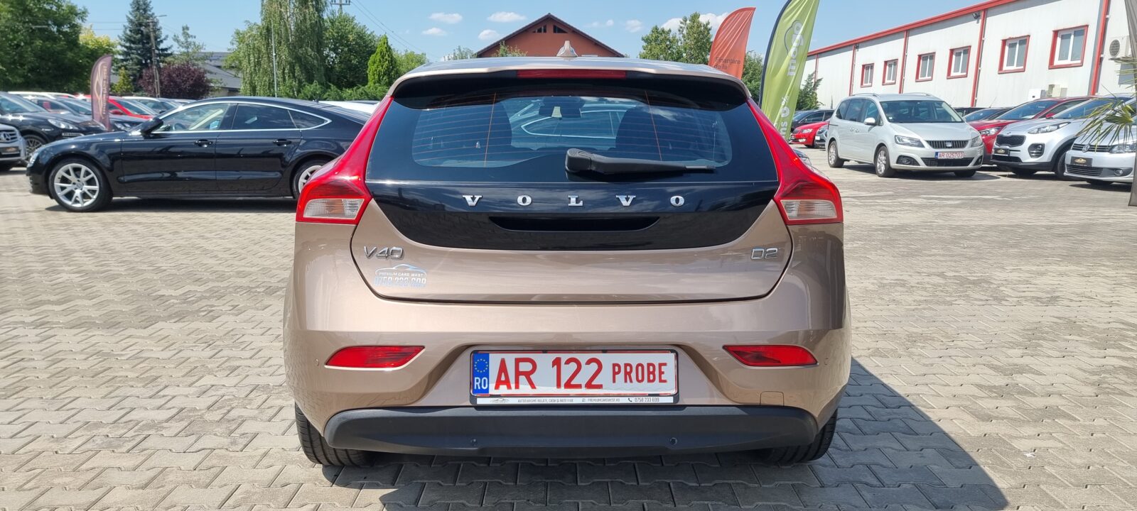VOLVO V40, 1.6 DIESEL, 114 CP, AN 2014, EURO 5      RATE-LIVRARE-GARANTIE