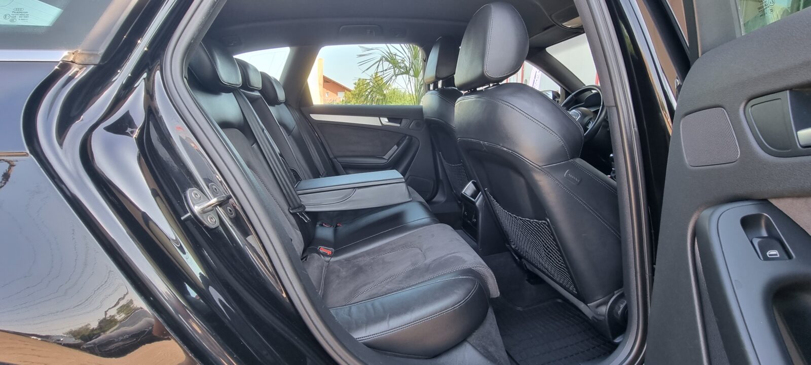 AUDI A4 AVANT QUATTRO S-LINE, 2.0 TDI, 143 CP, AN 2011, EURO 5    RATE-LIVRARE-GARANTIE