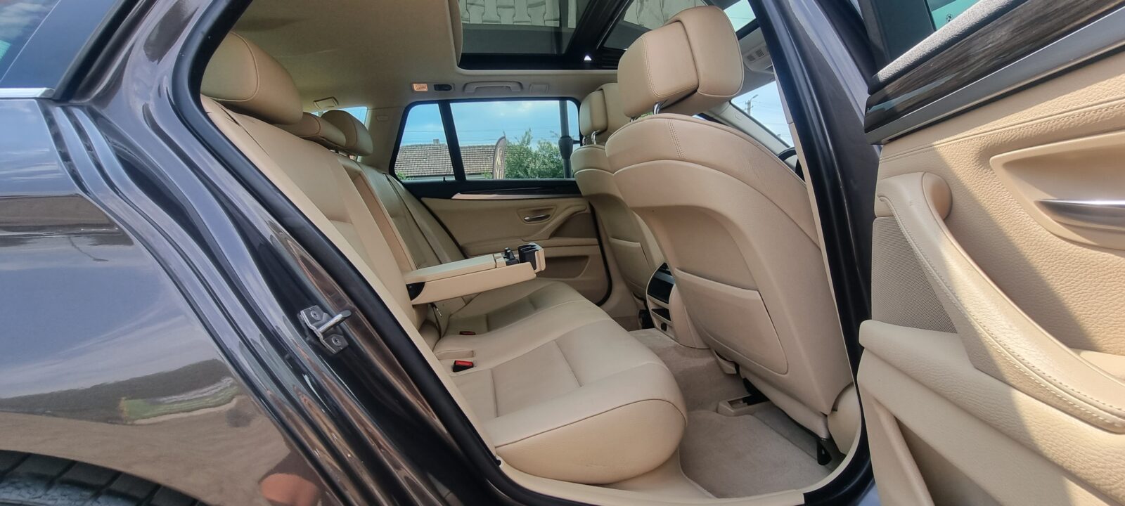 BMW 525D F11 X-DRIVE , 2.0 DIESEL, 218 CP, AN 2012, EURO 5     REVIZIE EFECTUATA ( DISTRIBUTIE + ULEI SI FILTRE )        RATE-LIVRARE-GARANTIE