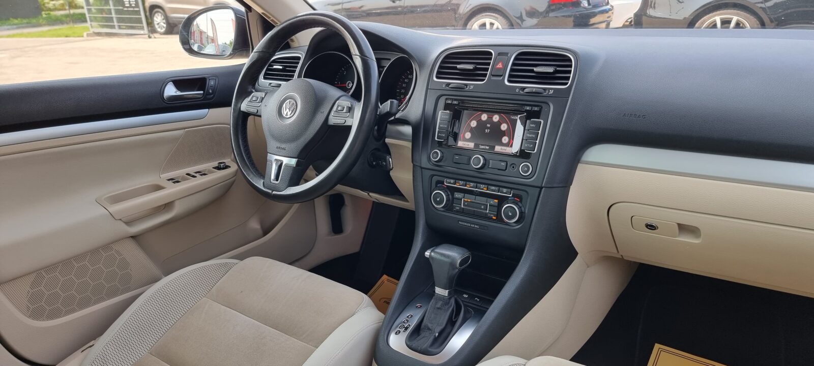 VW GOLF VI, AUTOMAT, PANORAMIC 2.0 TDI, 140 CP, AN 2010, EURO 5  RATE-LIVRARE-GARANTIE
