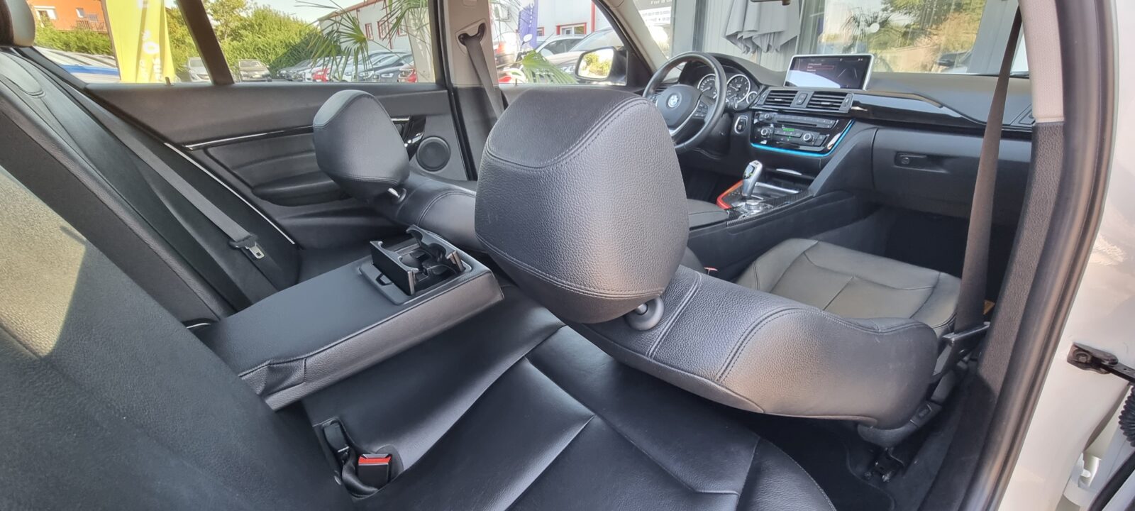 BMW 320D , 2.0 DIESEL, 184 CP, AN 2012, EURO 5      RATE-LIVRARE-GARANTIE