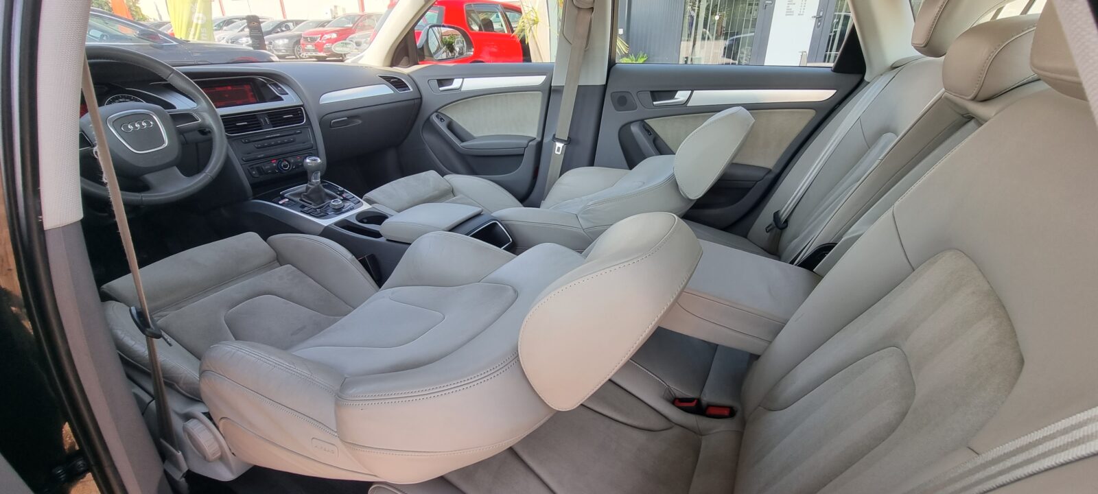 AUDI A4 , 1.8 TFSI, 160 CP, AN 2011     RATE-LIVRARE-GARANTIE