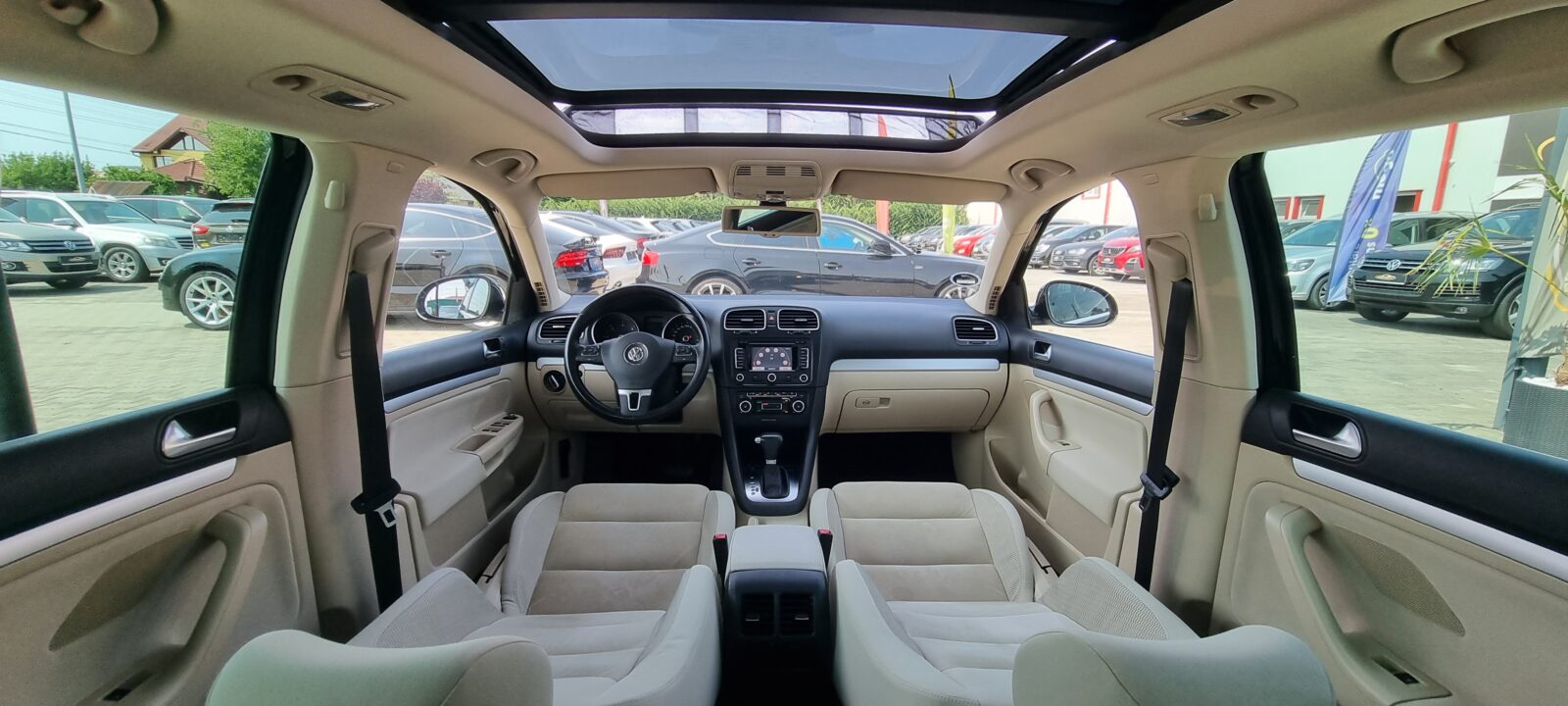 VW GOLF VI, AUTOMAT, PANORAMIC 2.0 TDI, 140 CP, AN 2010, EURO 5  RATE-LIVRARE-GARANTIE