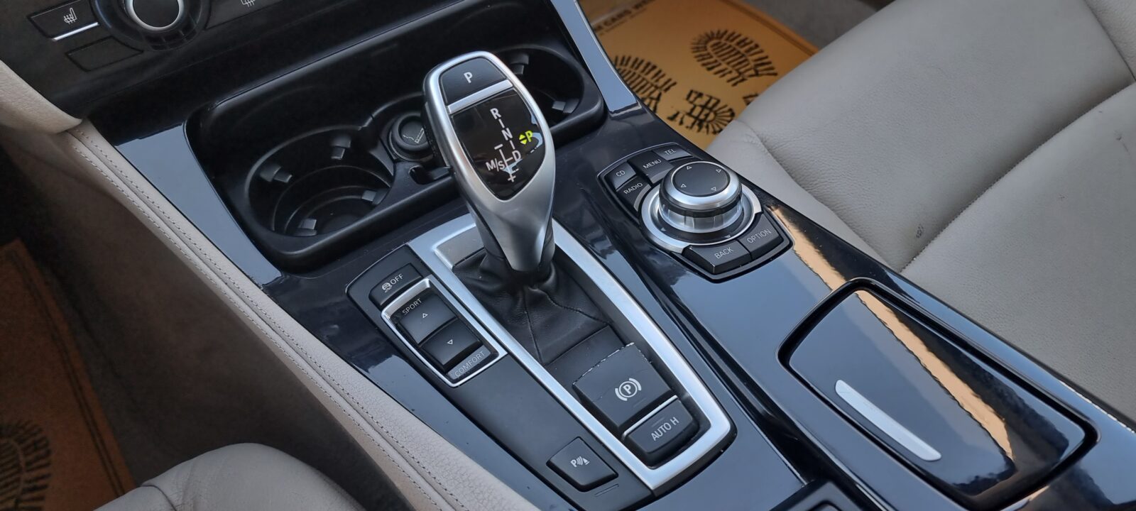 BMW 520D F10 , 2.0 DIESEL, 184 CP, AN 2014, EURO 5      RATE-LIVRARE-GARANTIE