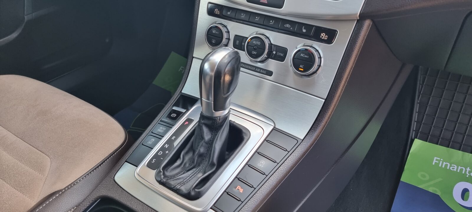 VW PASSAT, 2.0 TDI, 140 CP, AN 2012, EURO 5 REVIZIE EFECTUATA ( DISTRIBUTIE + ULEI SI FILTRE )  RATE-LIVRARE-GARANTIE