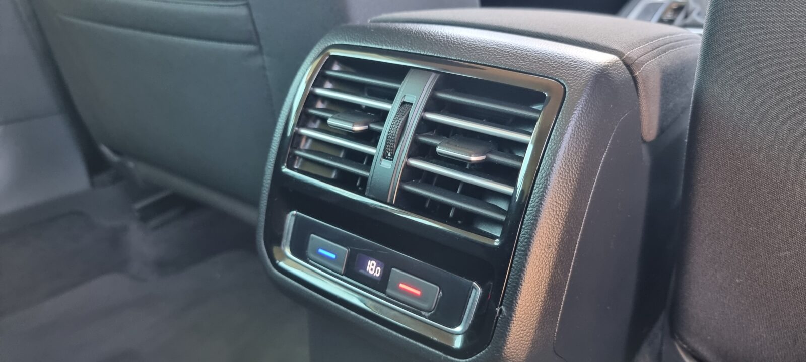 VW PASSAT 4 MOTION, 2.0 TDI, 190 CP, AN 2019, EURO 6 REVIZIE EFECTUATA ( DISTRIBUTIE + ULEI SI FILTRE ) RATE-LIVRARE-GARANTIE