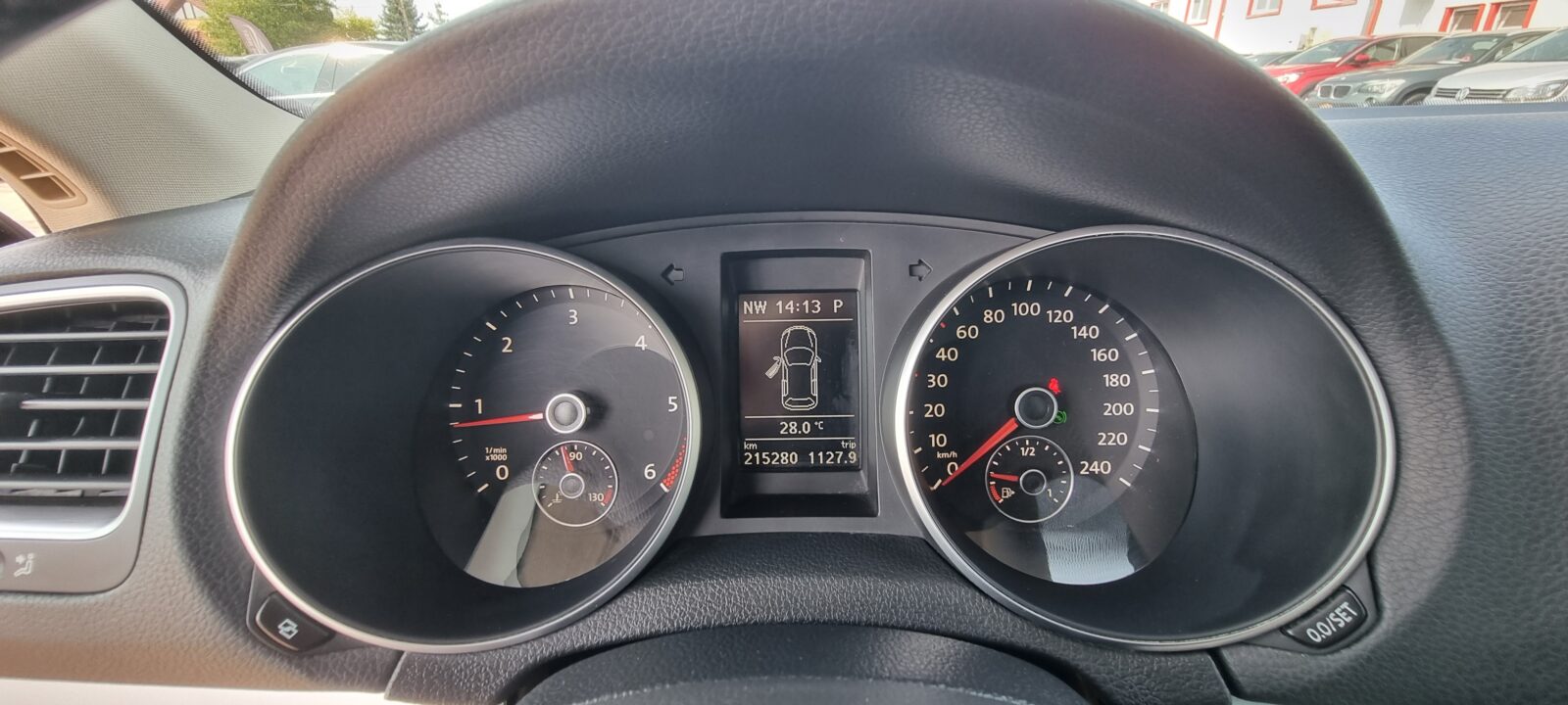 VW GOLF VI, AUTOMAT, PANORAMIC 2.0 TDI, 140 CP, AN 2010, EURO 5  RATE-LIVRARE-GARANTIE